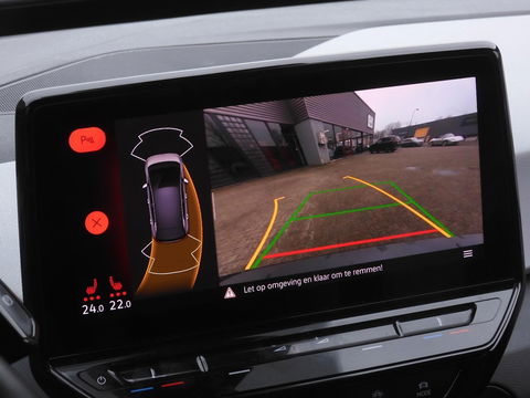 Volkswagen ID.3 1ST PLUS 58kWh/ KEYLESS/ CAMERA/ MATRIX LED/ SOH 94%