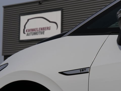 Volkswagen ID.3 1ST PLUS 58kWh/ KEYLESS/ CAMERA/ MATRIX LED/ SOH 94%
