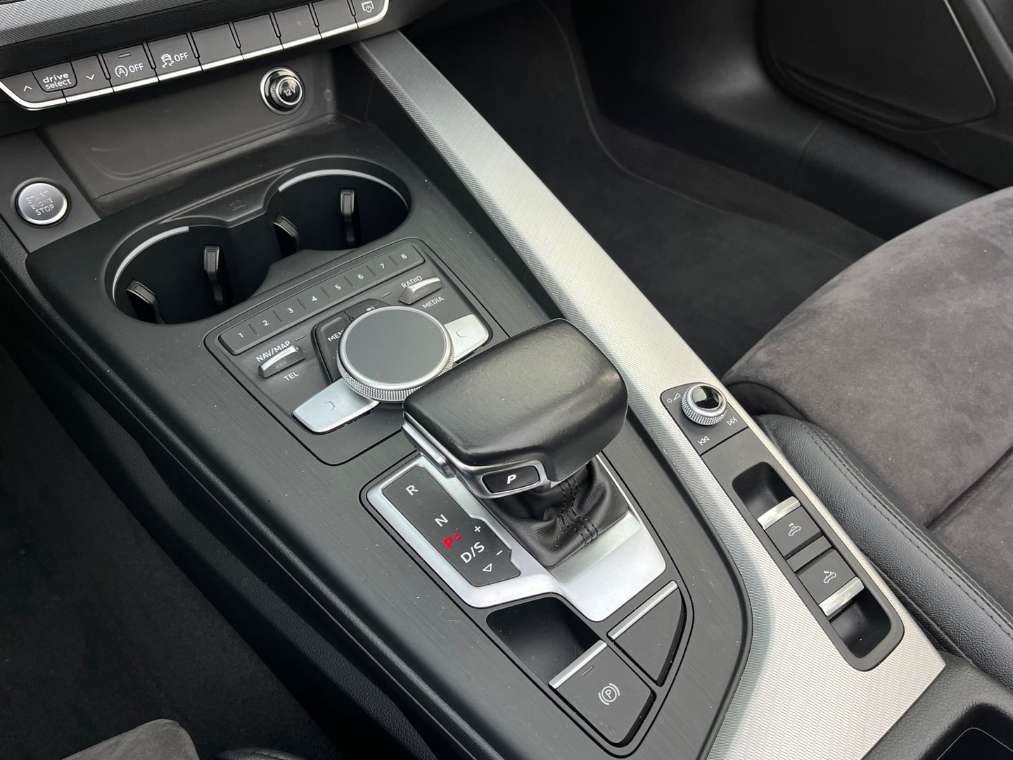 Audi A5 Cabriolet 2.0 TFSI Sport S-Line 190PK|Virtual Cockpit|Cruise Control|Navi|Pdc|Stoelverwarming|