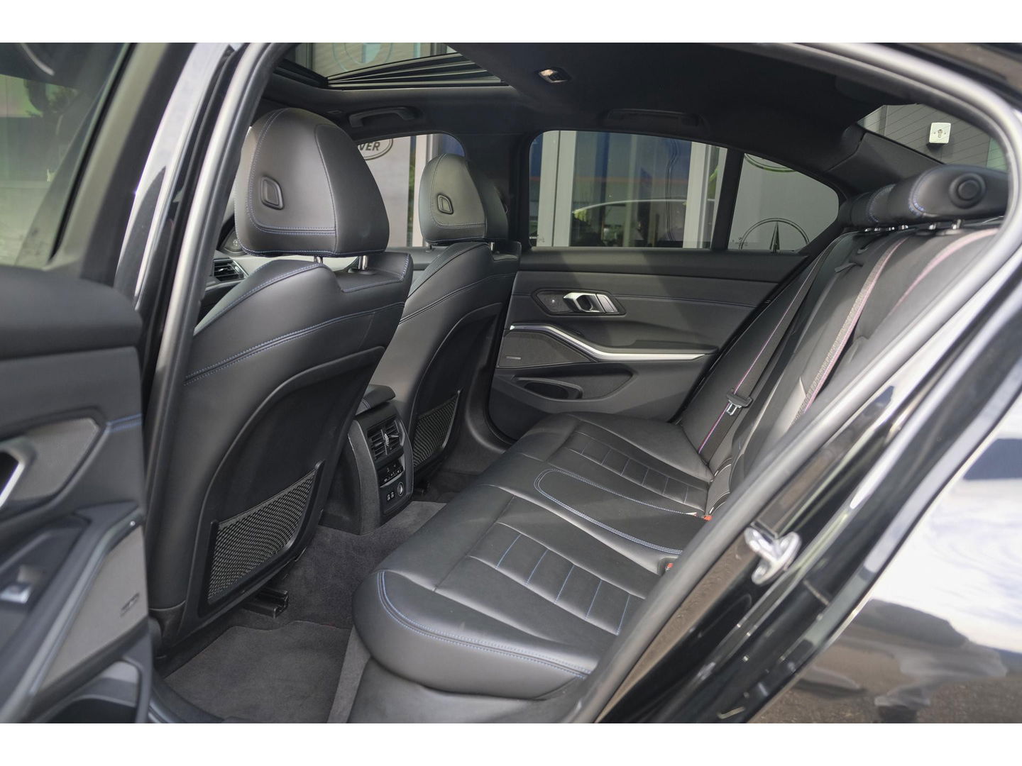 BMW 3-serie M340i 505pk xDrive Stage2 Schuifdak NLauto Harman/Kardon M-performance remmen Laser Adaptive cruise