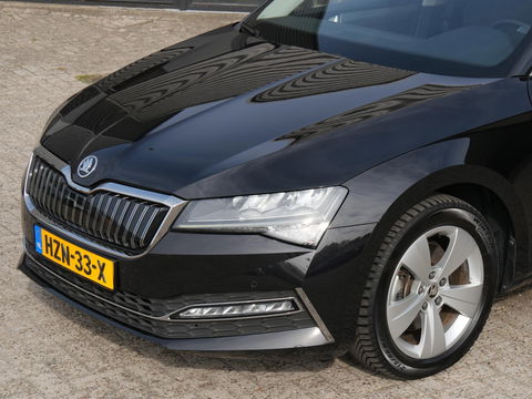 Škoda Superb Combi 1.4TSI iV BUSINESS EDITION PLUS/ CAMERA/ PDC V+A