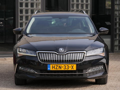Škoda Superb Combi 1.4TSI iV BUSINESS EDITION PLUS/ CAMERA/ PDC V+A