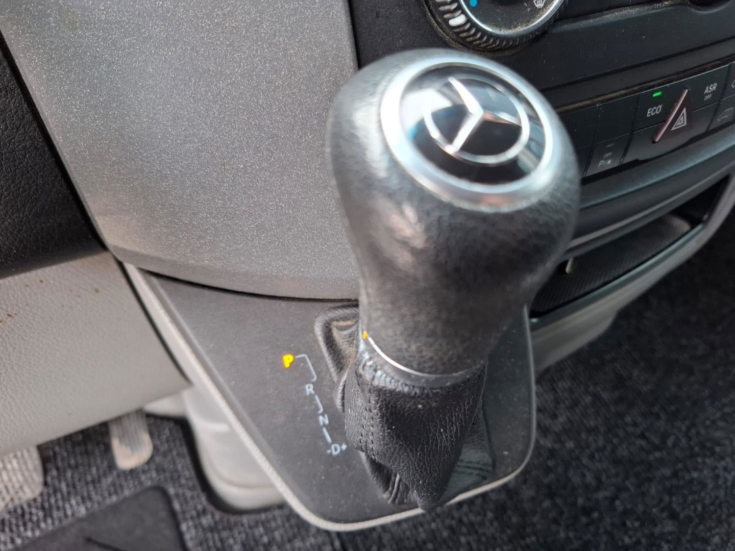 Mercedes-Benz Sprinter 313 2.2 CDI 325 HD AUTOMAAT / AIRCO / CRUISE CONTROLE / TREKHAAK / N.A.P.