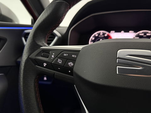 SEAT Leon 1.5 eTSI FR 150PK | Sfeerverl. | Virtual | Camera | Carplay | Adaptive Cruise | Verwarmd Stoel/Stuur