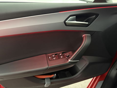 SEAT Leon 1.5 eTSI FR 150PK | Sfeerverl. | Virtual | Camera | Carplay | Adaptive Cruise | Verwarmd Stoel/Stuur