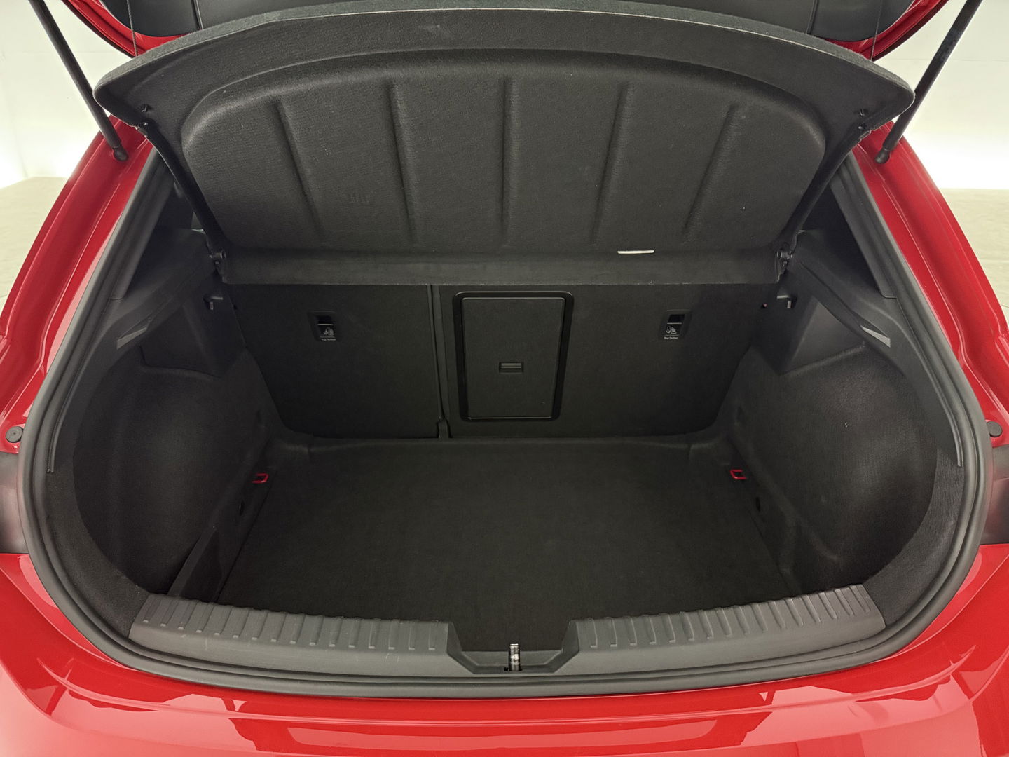 SEAT Leon 1.5 eTSI FR 150PK | Sfeerverl. | Virtual | Camera | Carplay | Adaptive Cruise | Verwarmd Stoel/Stuur