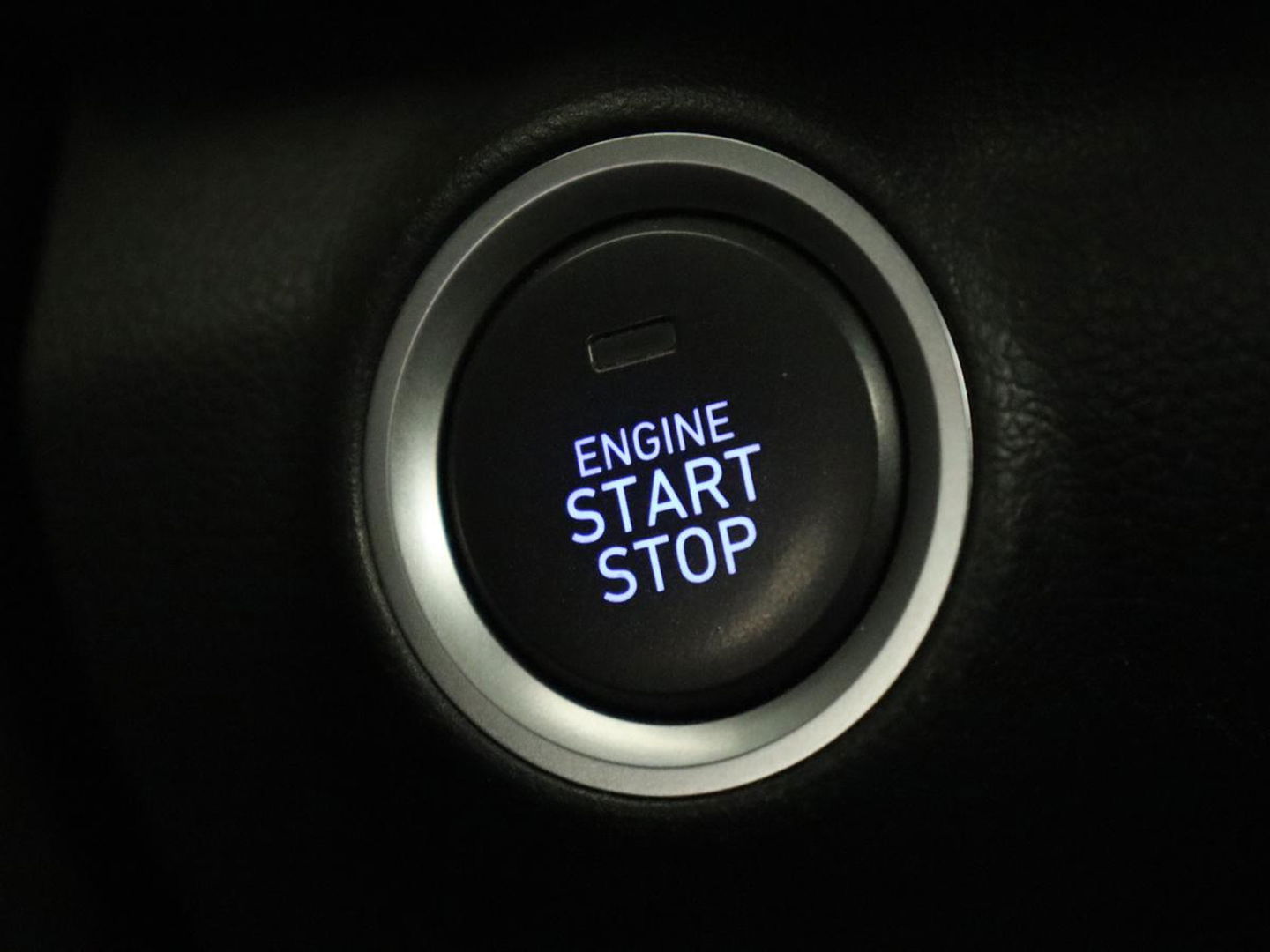 Hyundai KONA 1.6 GDI HEV Fashion | Head-Up | Adaptive cruise | Camera | Carplay | Krell Audio | Keyless | Navigatie | Digital Cockpit | Climate control