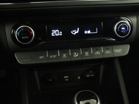 Hyundai KONA 1.6 GDI HEV Fashion | Head-Up | Adaptive cruise | Camera | Carplay | Krell Audio | Keyless | Navigatie | Digital Cockpit | Climate control