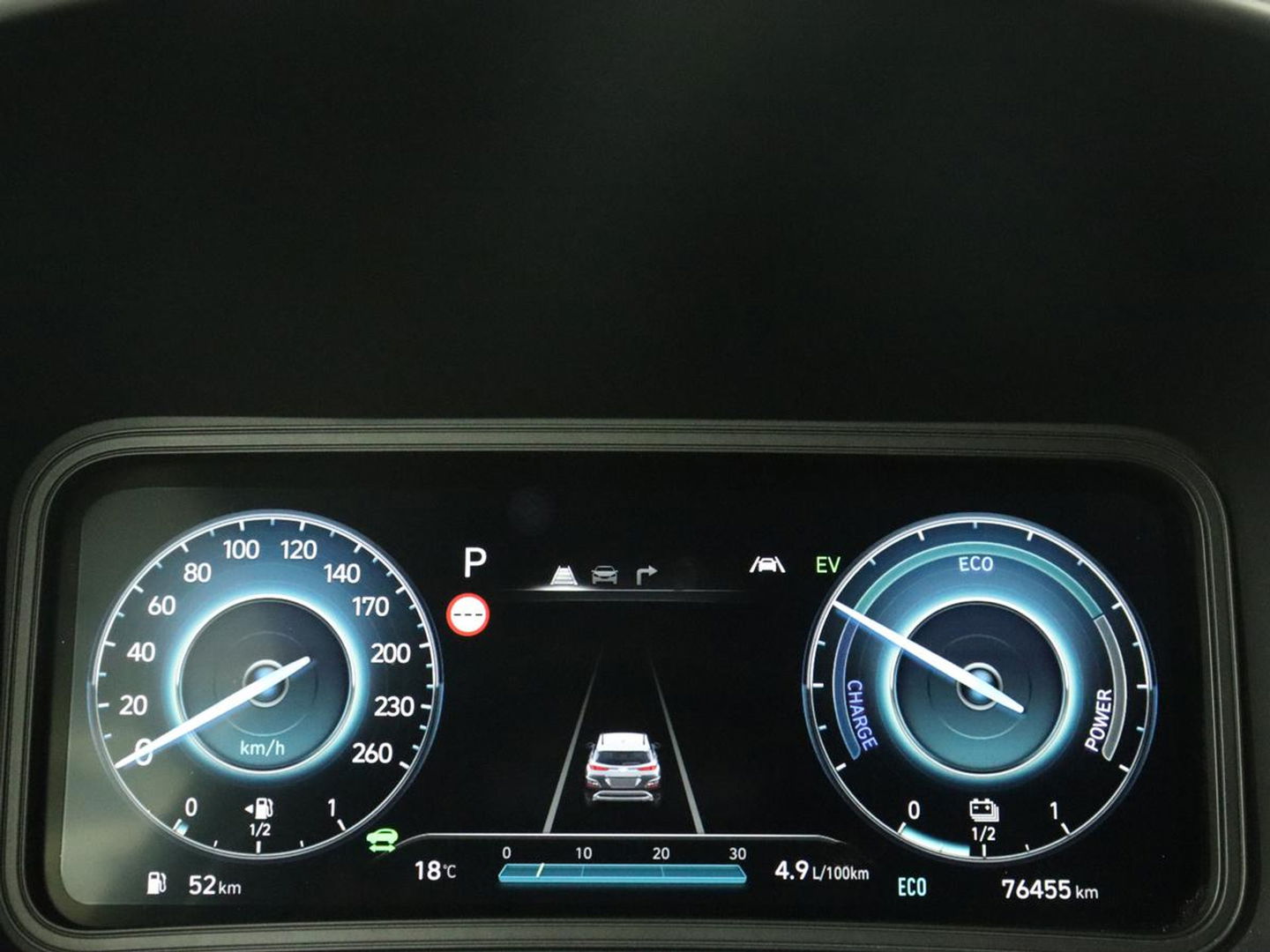 Hyundai KONA 1.6 GDI HEV Fashion | Head-Up | Adaptive cruise | Camera | Carplay | Krell Audio | Keyless | Navigatie | Digital Cockpit | Climate control