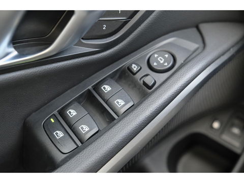 BMW 3 Serie Touring 330e 292pk M-sport Panoramadak M3 seats *BTW* Head-up Laser lampen Adaptive cruise Camera