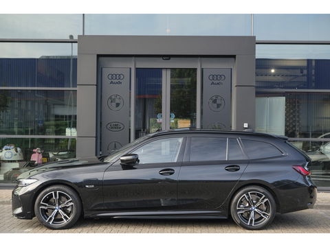 BMW 3 Serie Touring 330e 292pk M-sport Panoramadak M3 seats *BTW* Head-up Laser lampen Adaptive cruise Camera
