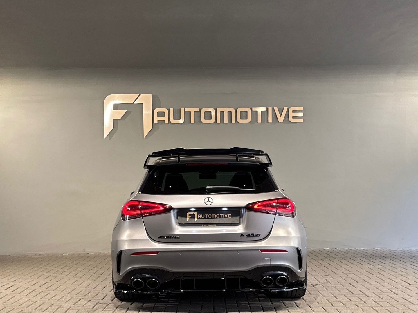 Mercedes-Benz A-Klasse AMG 45 S 4M+ Pano|Kuip|Aero|Burmester