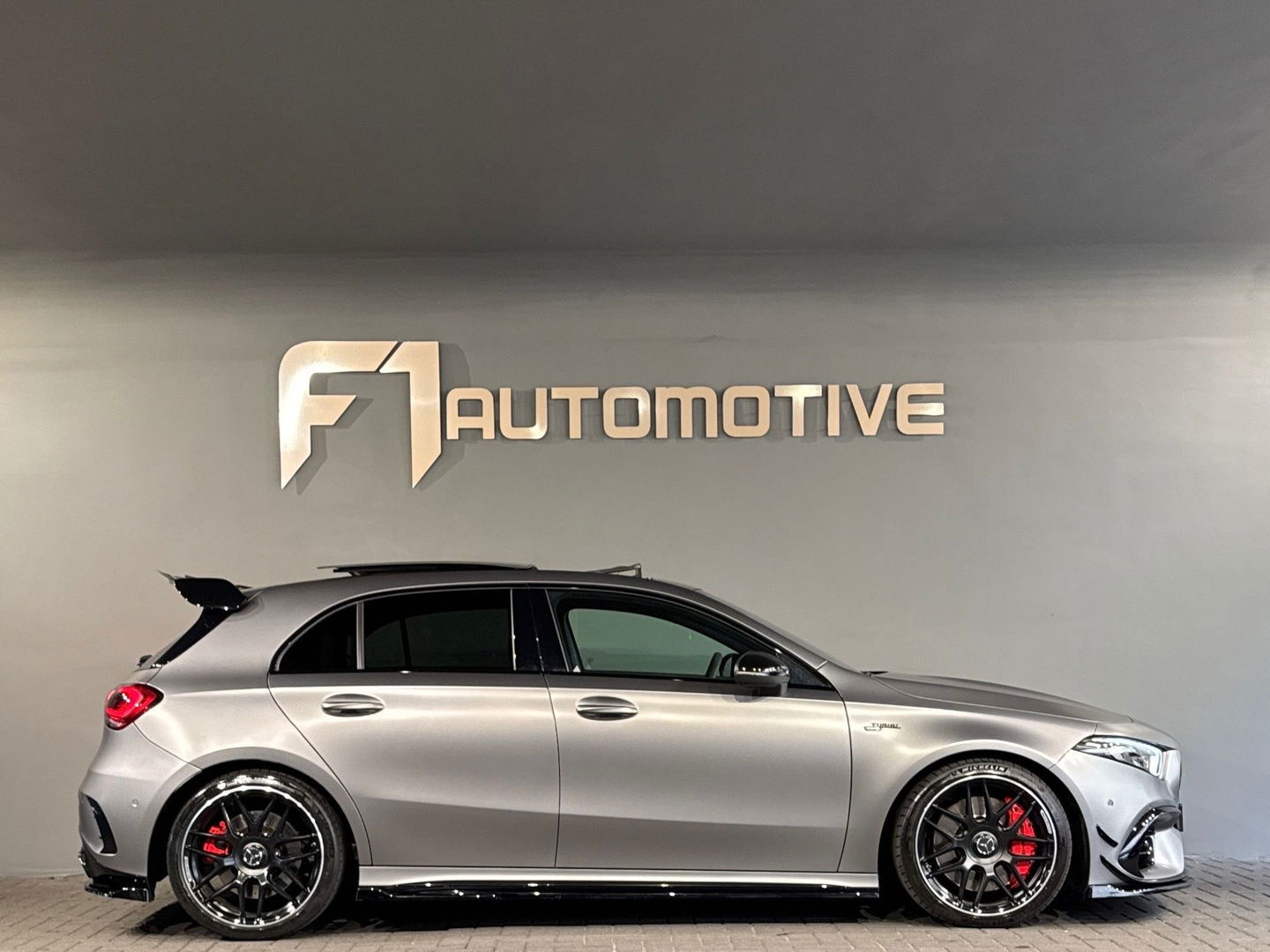 Mercedes-Benz A-Klasse AMG 45 S 4M+ Pano|Kuip|Aero|Burmester