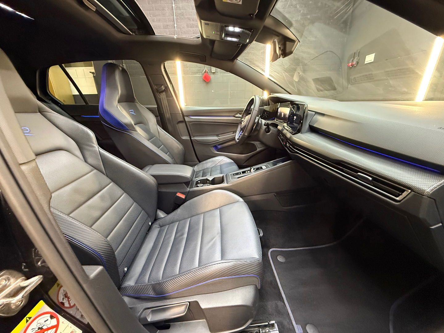 Volkswagen Golf 2.0 TSI R 4M Performance Pano|Akra|HuD|ABT