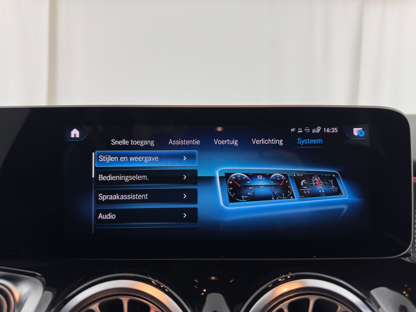 Mercedes-Benz GLB 180 d Business Solution Luxury [ 7-Pers. ] Aut. *LUXURY-LEATHER | FULL-LED | AMBIENT-LIGHT | WIDESCREEN-COCKPIT | HEATED-COMFORTSEATS | CAMERA | DAB+ | NAVI-FULLMAP | ECC | PDC | CRUISE | 18''ALU*