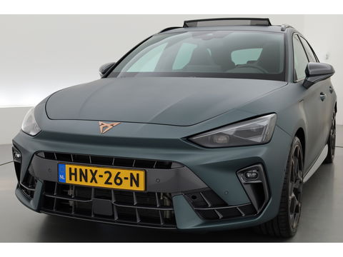 CUPRA Leon Sportstourer 1.5 TSI e-Hybrid VZ 272pk | MAT Grijs | Pano | Sennheiser | Adapt. Cruise | Matrix LED | Camera | Keyless |