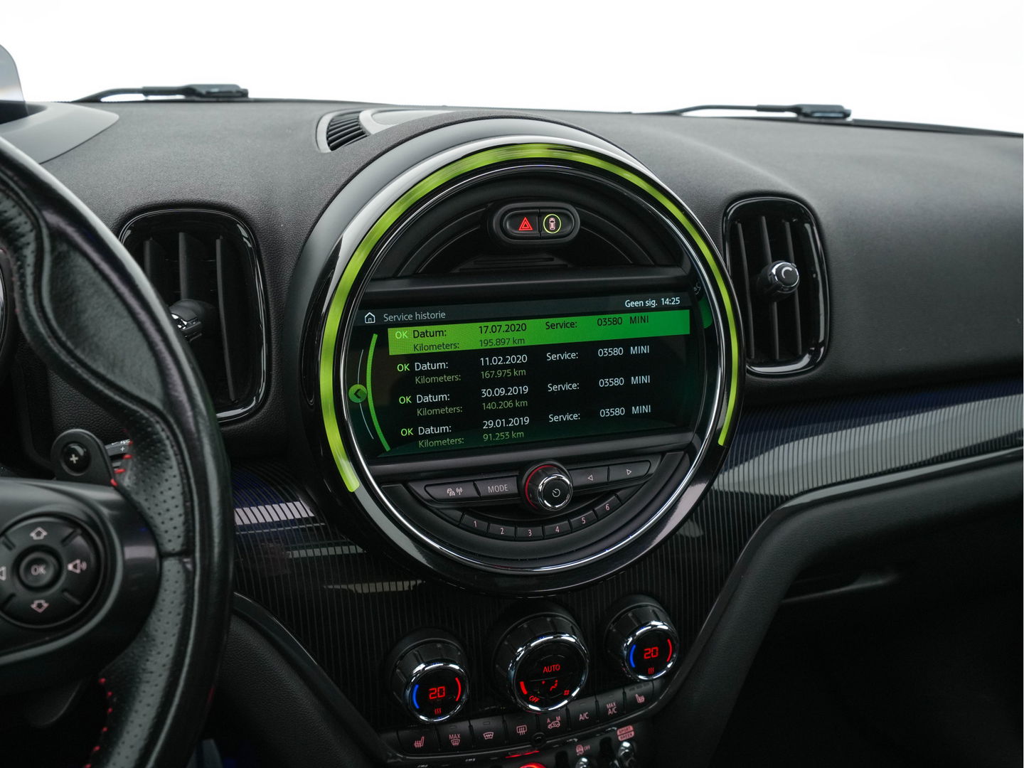 MINI Countryman 2.0 Cooper SD Chili Aut. *PANO | HEAD-UP | ADAPTIVE-CRUISE | FULL-LED | 1/2LEATHER | HARMAN/KARDON | KEYLESS | CAMERA | DAB+ | AMBIENT-LIGHT | NAVI-FULLMAP | TOWBAR | 18''ALU*