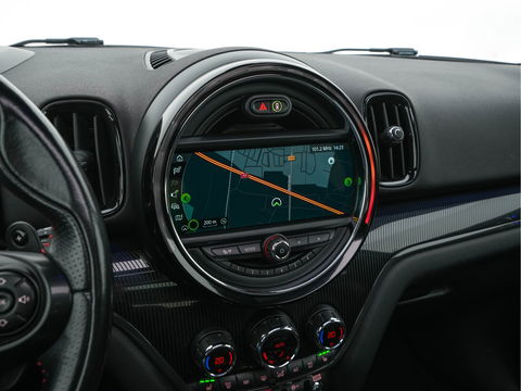 MINI Countryman 2.0 Cooper SD Chili Aut. *PANO | HEAD-UP | ADAPTIVE-CRUISE | FULL-LED | 1/2LEATHER | HARMAN/KARDON | KEYLESS | CAMERA | DAB+ | AMBIENT-LIGHT | NAVI-FULLMAP | TOWBAR | 18''ALU*