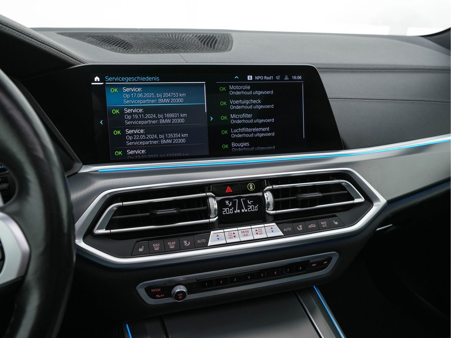 BMW X5 xDrive45e High Executive M-Sportpack (INCL.BTW) *PANO | HEAD-UP | LASER-LIGHT | ADAPTIVE-CRUISE | LEAHTER | HARMAN/KARDON | HEATED-SPORTSEATS | DIGI-COCKPIT | KEYLESS | DAB+ | MEMORY-PACK | CAMERA | NAVI-FULLMAP | 20''ALU | TOWB