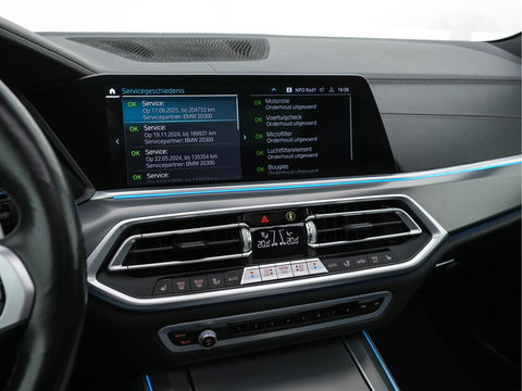 BMW X5 xDrive45e High Executive M-Sportpack (INCL.BTW) *PANO | HEAD-UP | LASER-LIGHT | ADAPTIVE-CRUISE | LEAHTER | HARMAN/KARDON | HEATED-SPORTSEATS | DIGI-COCKPIT | KEYLESS | DAB+ | MEMORY-PACK | CAMERA | NAVI-FULLMAP | 20''ALU | TOWB