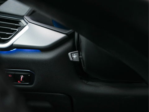 BMW X5 xDrive45e High Executive M-Sportpack (INCL.BTW) *PANO | HEAD-UP | LASER-LIGHT | ADAPTIVE-CRUISE | LEAHTER | HARMAN/KARDON | HEATED-SPORTSEATS | DIGI-COCKPIT | KEYLESS | DAB+ | MEMORY-PACK | CAMERA | NAVI-FULLMAP | 20''ALU | TOWB