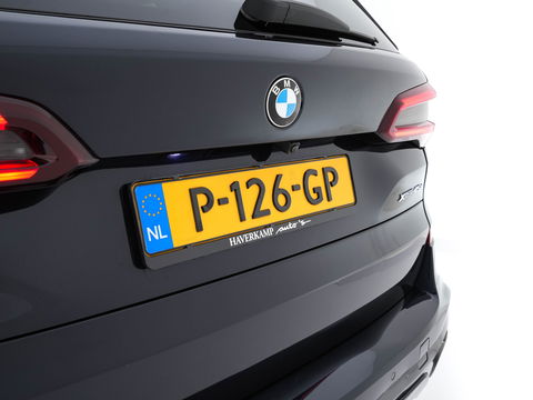 BMW X5 xDrive45e High Executive M-Sportpack (INCL.BTW) *PANO | HEAD-UP | LASER-LIGHT | ADAPTIVE-CRUISE | LEAHTER | HARMAN/KARDON | HEATED-SPORTSEATS | DIGI-COCKPIT | KEYLESS | DAB+ | MEMORY-PACK | CAMERA | NAVI-FULLMAP | 20''ALU | TOWB