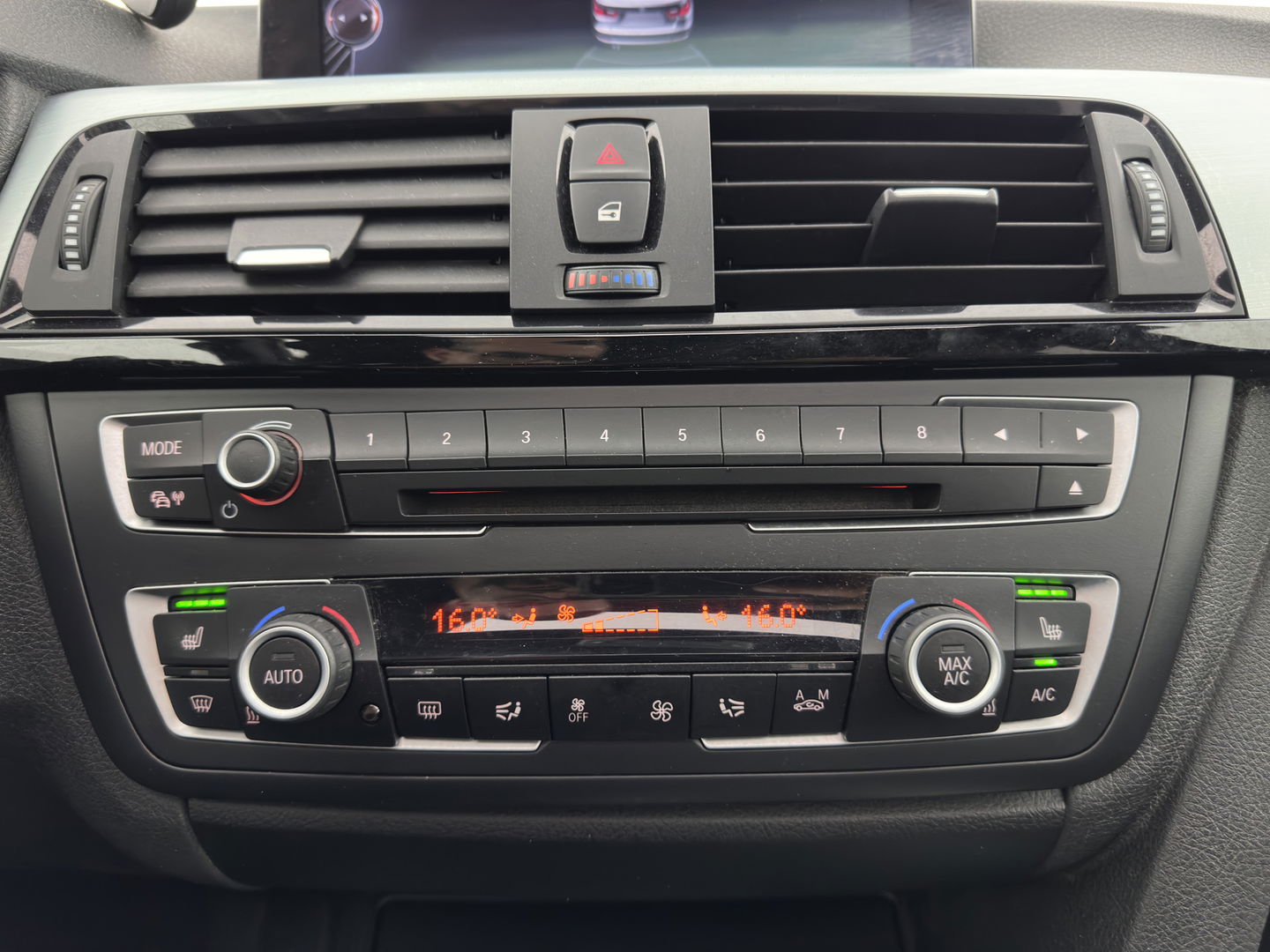 BMW 3-serie Gran Turismo 320i High Executive M-Sportpack Aut. *PANO | XENON | LUXURY-LEATHER | HEATED-SPORTSEATS | SHIFT-PADDLES | PRIVACY-GLASS | NAVI-FULLMAP | ECC | PDC | CRUISE | 19''ALU*