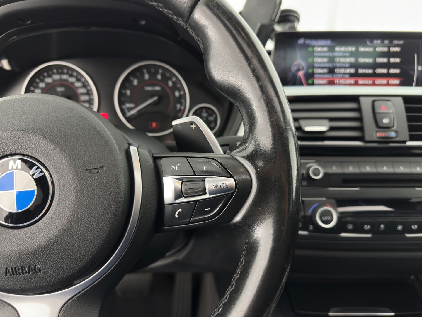 BMW 3-serie Gran Turismo 320i High Executive M-Sportpack Aut. *PANO | XENON | LUXURY-LEATHER | HEATED-SPORTSEATS | SHIFT-PADDLES | PRIVACY-GLASS | NAVI-FULLMAP | ECC | PDC | CRUISE | 19''ALU*