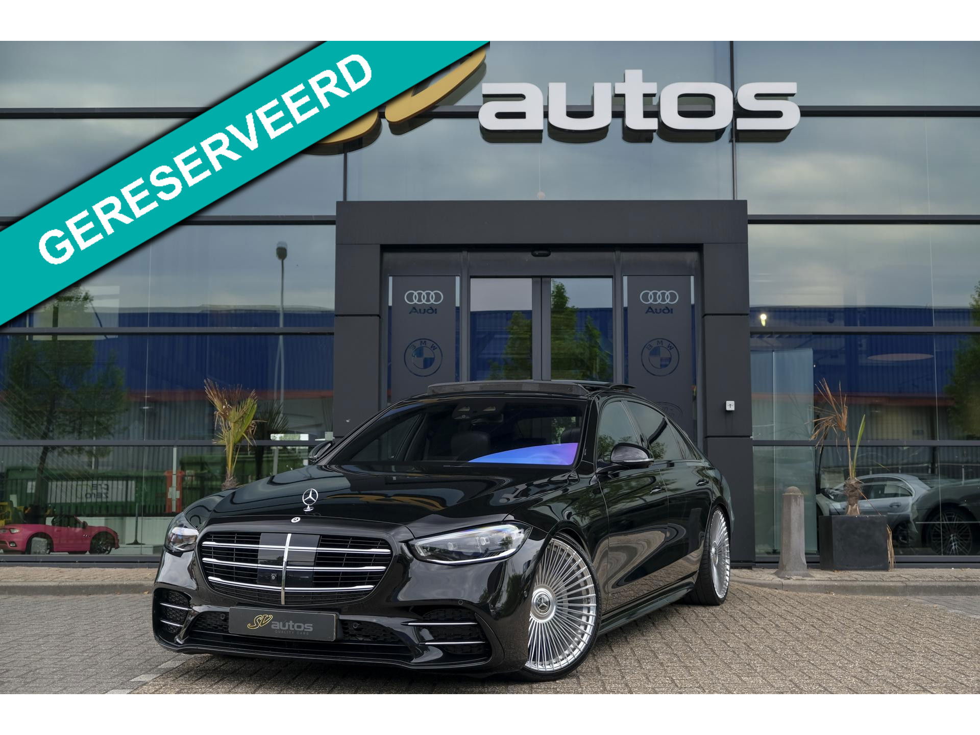 Mercedes-Benz S-Klasse S580e Lang AMG 510pk Custom Panoramadak *BTW* 4-wielsturing Leder exclusief Burmester 22" LMV  LMV