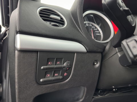 Alfa Romeo Spider 2.4 JTD Q-Tronic Exclusive Aut. *LUXURY-LEATHER | SPORT-SEATS | CAMERA | ECC | PDC | CRUISE | 17''ALU*