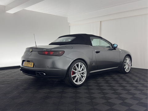 Alfa Romeo Spider 2.4 JTD Q-Tronic Exclusive Aut. *LUXURY-LEATHER | SPORT-SEATS | CAMERA | ECC | PDC | CRUISE | 17''ALU*