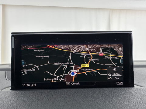 Audi SQ7 4.0 TDI quattro Pro Line + Aut. *PANO | LUXURY-LEATHER | MATRIX-LED | DIGI-COCKPIT | BOSE-SOUND | KEYLESS | CAMERA | MEMORY-PACK | HEATED-COMFORTSEATS | SHIFT-PADDLES | ECC | ADAPTIVE-CRUISE | BLIND-SPOT | 21''ALU*