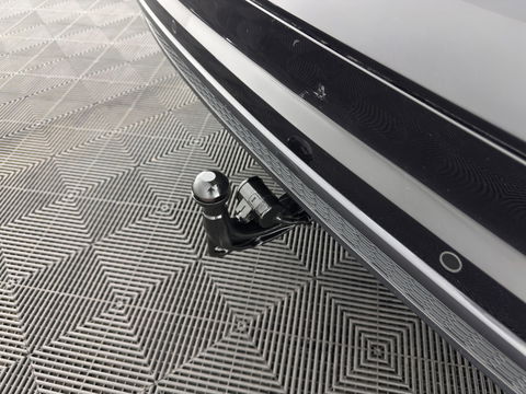 Audi SQ7 4.0 TDI quattro Pro Line + Aut. *PANO | LUXURY-LEATHER | MATRIX-LED | DIGI-COCKPIT | BOSE-SOUND | KEYLESS | CAMERA | MEMORY-PACK | HEATED-COMFORTSEATS | SHIFT-PADDLES | ECC | ADAPTIVE-CRUISE | BLIND-SPOT | 21''ALU*