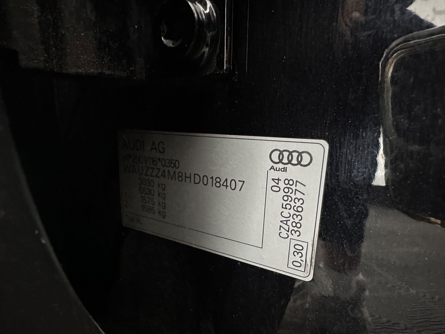 Audi SQ7 4.0 TDI quattro Pro Line + Aut. *PANO | LUXURY-LEATHER | MATRIX-LED | DIGI-COCKPIT | BOSE-SOUND | KEYLESS | CAMERA | MEMORY-PACK | HEATED-COMFORTSEATS | SHIFT-PADDLES | ECC | ADAPTIVE-CRUISE | BLIND-SPOT | 21''ALU*