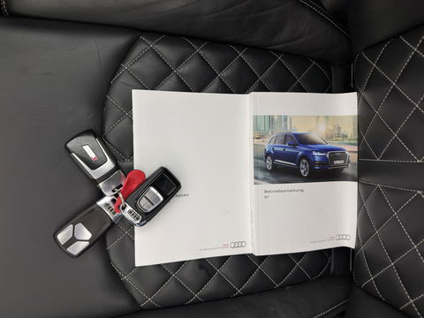 Audi SQ7 4.0 TDI quattro Pro Line + Aut. *PANO | LUXURY-LEATHER | MATRIX-LED | DIGI-COCKPIT | BOSE-SOUND | KEYLESS | CAMERA | MEMORY-PACK | HEATED-COMFORTSEATS | SHIFT-PADDLES | ECC | ADAPTIVE-CRUISE | BLIND-SPOT | 21''ALU*
