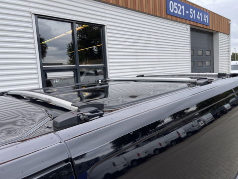 Ford Transit Custom 320 2.0 TDCI 185pk automaat L1H1 Sport / vaste prijs rijklaar € 22.950 ex btw / lease vanaf € 375 / half leer / airco / cruise / navi / camera / stoelverwarming !