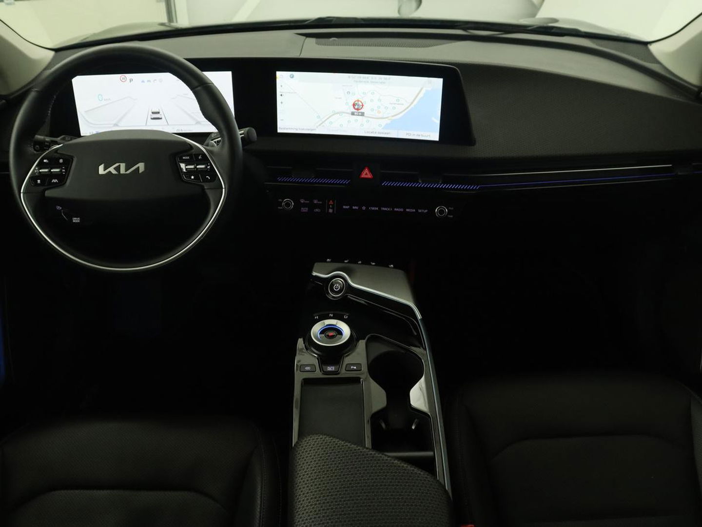 Kia Ev6 Plus 58 kWh | Stoelventilatie | Leder | Warmtepomp | Adaptive cruise | Carplay | Camera | Stoel & stuurverwarming | 19'' | Sfeerverlichting | Navigatie | Keyless