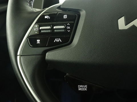 Kia Ev6 Plus 58 kWh | Stoelventilatie | Leder | Warmtepomp | Adaptive cruise | Carplay | Camera | Stoel & stuurverwarming | 19'' | Sfeerverlichting | Navigatie | Keyless