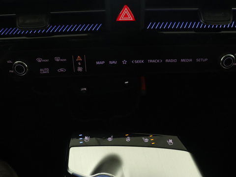 Kia Ev6 Plus 58 kWh | Stoelventilatie | Leder | Warmtepomp | Adaptive cruise | Carplay | Camera | Stoel & stuurverwarming | 19'' | Sfeerverlichting | Navigatie | Keyless