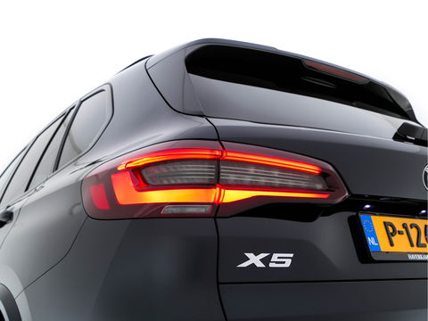 BMW X5 xDrive45e High Executive M-Sportpack (INCL.BTW) *PANO | HEAD-UP | LASER-LIGHT | ADAPTIVE-CRUISE | LEAHTER | HARMAN/KARDON | HEATED-SPORTSEATS | DIGI-COCKPIT | KEYLESS | DAB+ | MEMORY-PACK | CAMERA | NAVI-FULLMAP | 20''ALU | TOWB