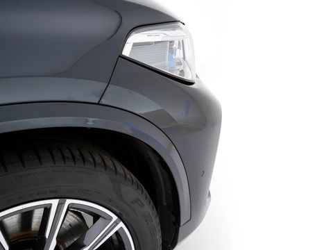 BMW X5 xDrive45e High Executive M-Sportpack (INCL.BTW) *PANO | HEAD-UP | LASER-LIGHT | ADAPTIVE-CRUISE | LEAHTER | HARMAN/KARDON | HEATED-SPORTSEATS | DIGI-COCKPIT | KEYLESS | DAB+ | MEMORY-PACK | CAMERA | NAVI-FULLMAP | 20''ALU | TOWB