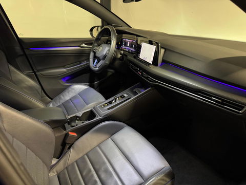 Volkswagen Golf 2.0 TSI R 4Motion PANO KEYLESS HUD
