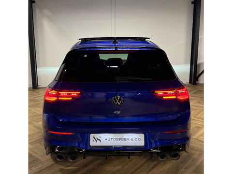 Volkswagen Golf 2.0 TSI R 4Motion PANO KEYLESS HUD