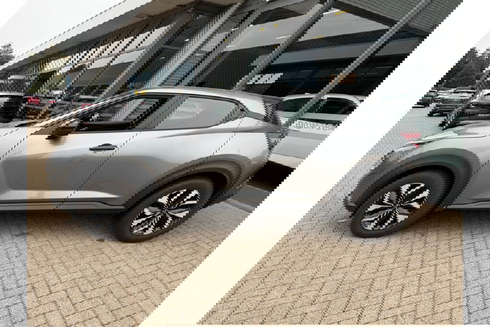 Nissan Juke 1.0 DIG-T ACENTA NAVI AIRCO PDC-CAMERA STOELVW