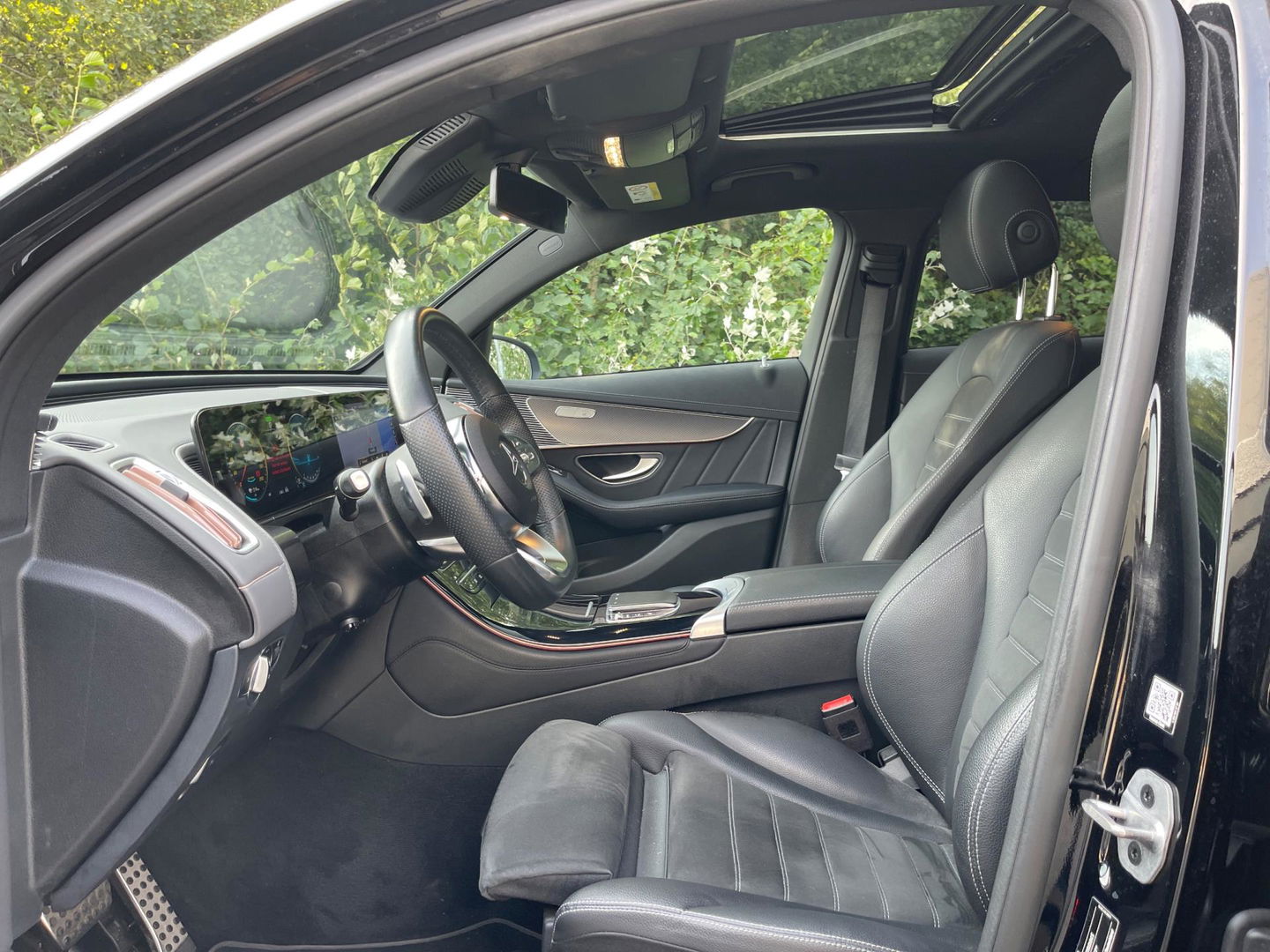 Mercedes-Benz EQC 400 4MATIC 80KW AMG-LINE PANORAMA-SCHUIFDAK 360" CAMERA
