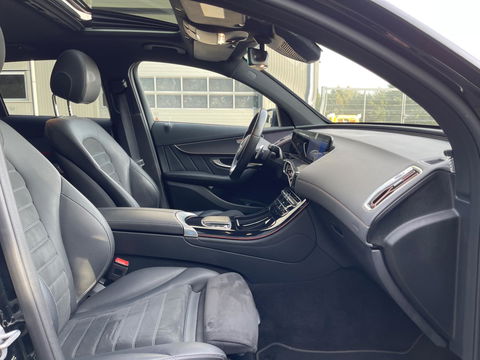 Mercedes-Benz EQC 400 4MATIC 80KW AMG-LINE PANORAMA-SCHUIFDAK 360" CAMERA