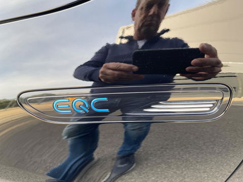 Mercedes-Benz EQC 400 4MATIC 80KW AMG-LINE PANORAMA-SCHUIFDAK 360" CAMERA
