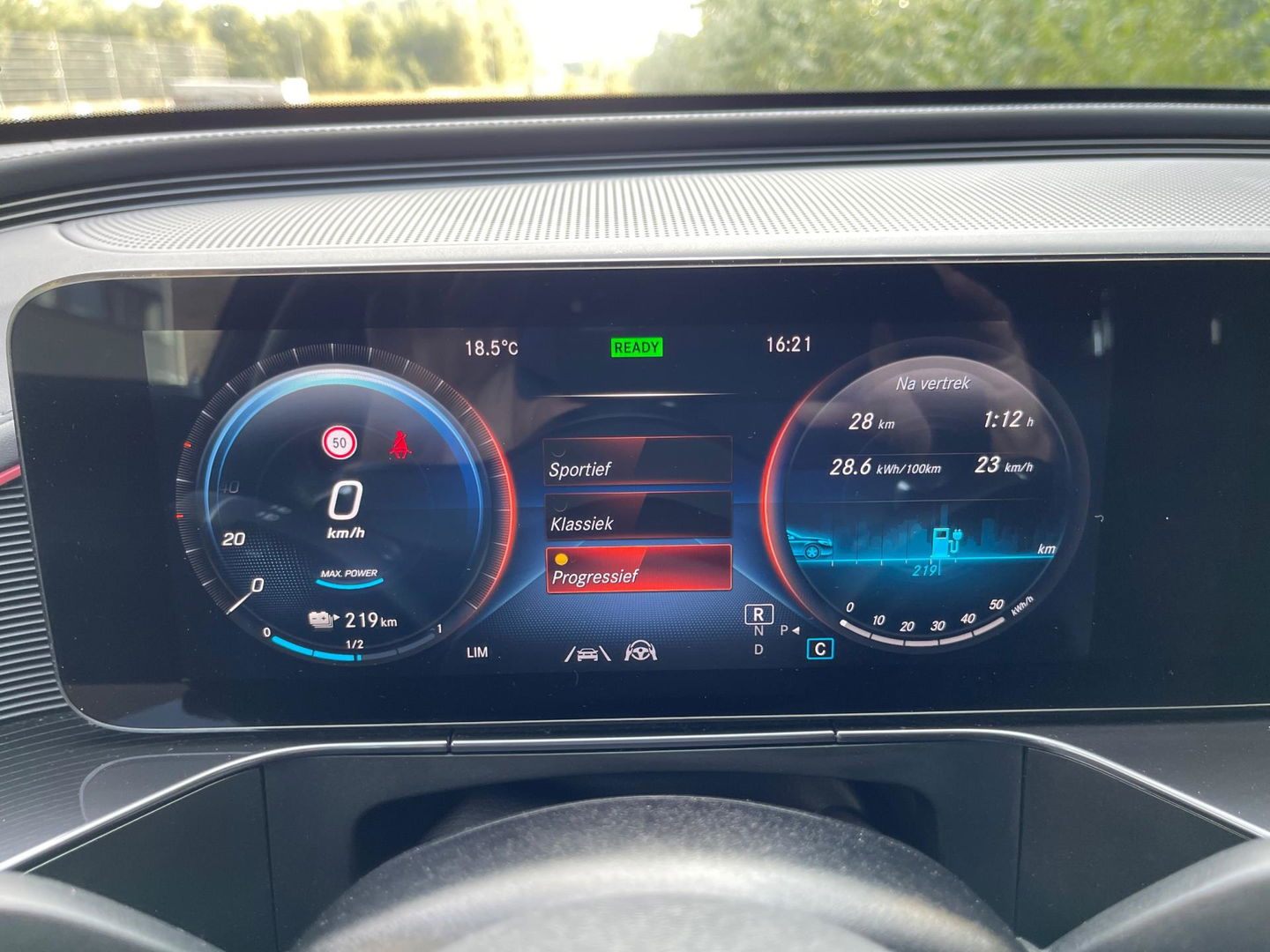 Mercedes-Benz EQC 400 4MATIC 80KW AMG-LINE PANORAMA-SCHUIFDAK 360" CAMERA
