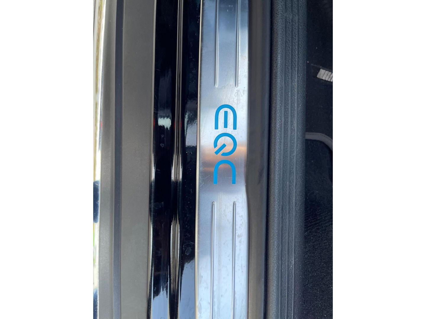 Mercedes-Benz EQC 400 4MATIC 80KW AMG-LINE PANORAMA-SCHUIFDAK 360" CAMERA