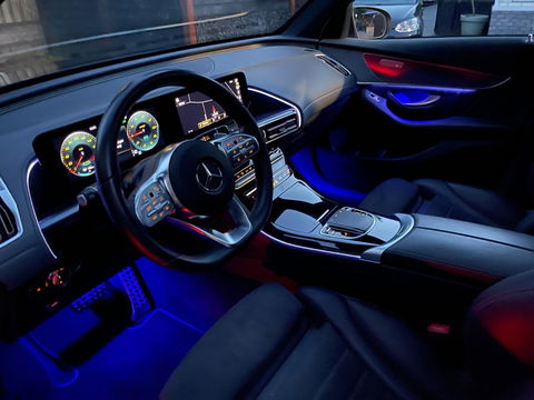 Mercedes-Benz EQC 400 4MATIC 80KW AMG-LINE PANORAMA-SCHUIFDAK 360" CAMERA